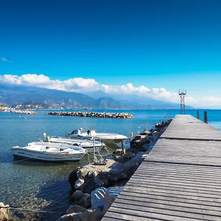 Sea End Sun Apartament Wolos